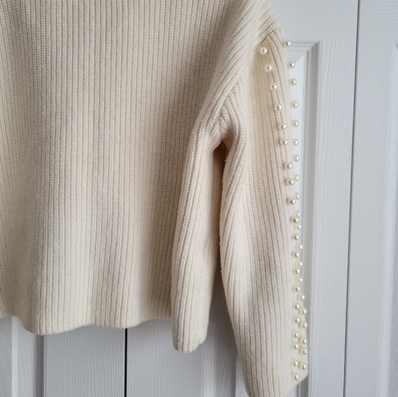 H&M sweater with Pearlscent beads - Picture 6 of 6